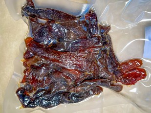 Икорные чипсы вяленые: Икра форели вяленая