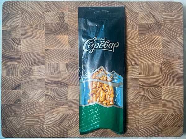 Сыр 60 гр ГОРНЫЙ СЫРОВАР (Бочонок копчёный с аджикой) в Люберцах